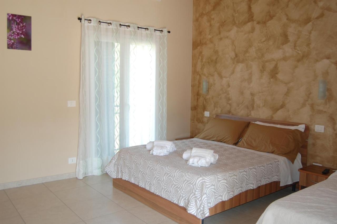 Zio Tonino Bed & Breakfast Termoli Ngoại thất bức ảnh