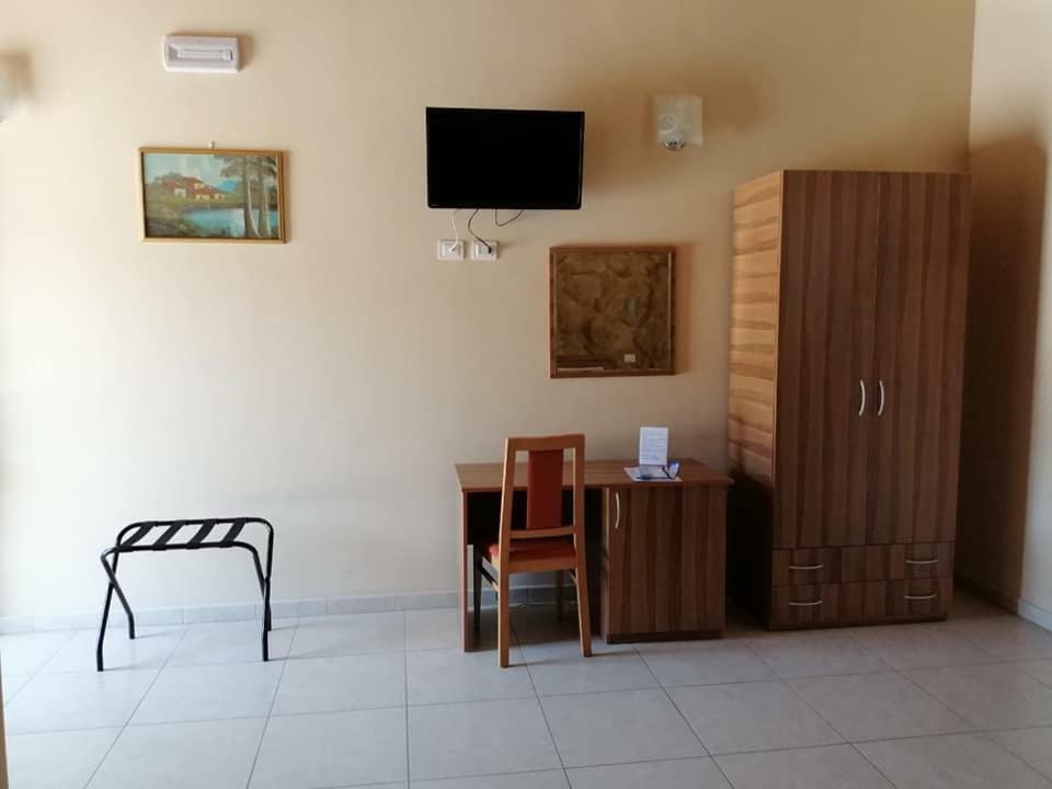 Zio Tonino Bed & Breakfast Termoli Ngoại thất bức ảnh